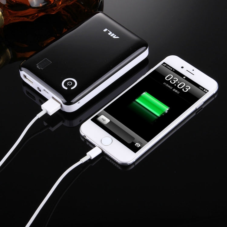 iPhone、iPad、Samsung、LG、Sony Ericsson、MP4、PSP、カメラ用、電池別売（ランダムカラー配送）、4本用18650電池対応