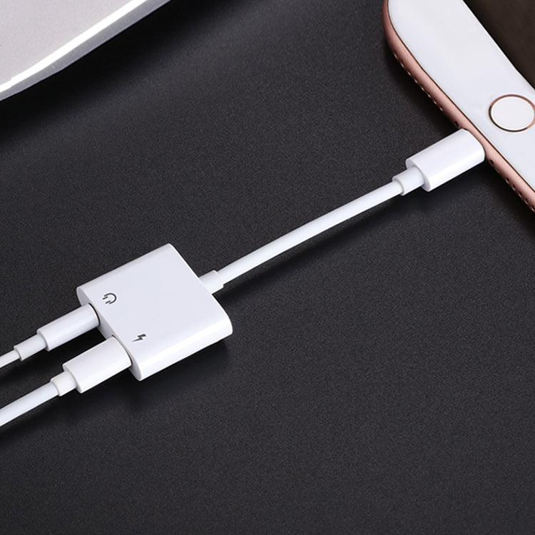 JOYROOM S-Y104 ベンシリーズ Apple 3.5+ライトニングアダプター、長さ：1.2m