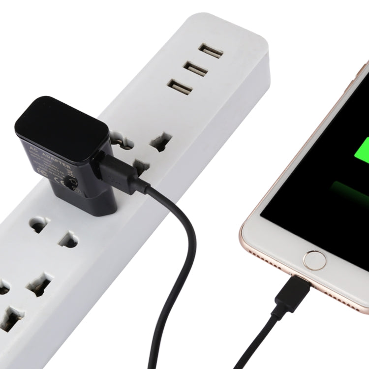 iPhone用 5V 2.1A インテリジェント識別 USB充電器 1m USB to 8ピン充電ケーブル付き、EUプラグ