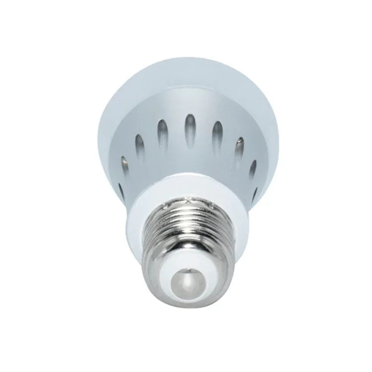 WiFi 2.4GHz Alexa＆Google Home対応、FCC / CE / RoHS認証、AC 85-265V