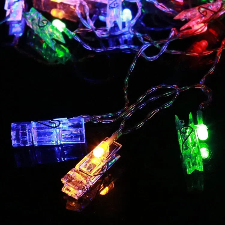 50個のLED 3 x AA電池ボックス チェーンランプ 家庭用装飾ライト 写真吊り下げ用 DIYパーティー、結婚式、クリスマス装飾用 5m