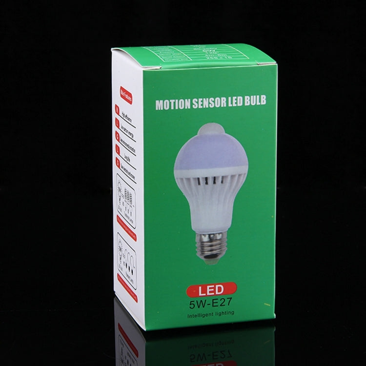E27 5W 12灯SMD 5730 300LM赤外線モーションセンサーLED電球、センサー距離：4-6m、AC 220V、E27 5W白色光、E27 5W暖色光