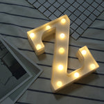 乾電池式暖白色スタンディングハンギングLEDホリデーライト A、N、B、O、C、P、D、Q、E、R、F、G、T、U、V、I、W、J、K、X、L、M、Z