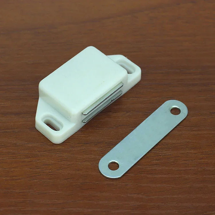 30個入り プラスチック製 強力マグネット カップボードドア 吸着 ワードローブ ブックケース ホームアクセサリー、サイズ：M、M