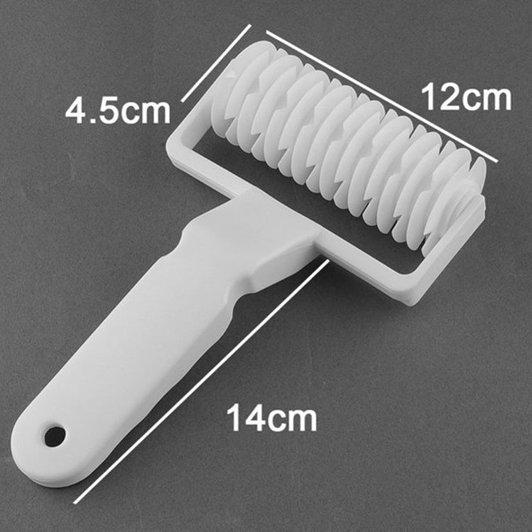 3個セット 大型レザーカッター プラスチックネットナイフ ローラーナイフ、ホブクッキー／ピザパイクラスト専用ケーキ型、ヌードルカッター3本セット