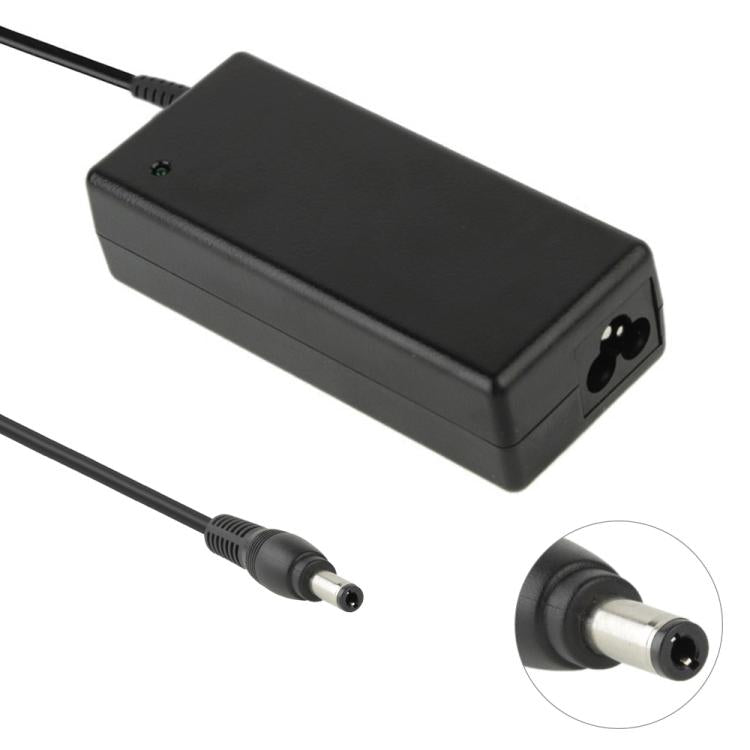 19V 3.42A 東芝ノートブック用AC電源アダプター、出力端子：5.5 x 2.5mm、3.42A