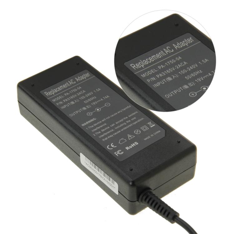 PA-1750-04 90W 19V 4.74AミニACアダプター、Acer / 東芝ノートパソコン用、出力先端：5.5mm x 1.7mm
