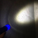 LED懐中電灯 キャンプランプ 便利なアルミ製 超明るい伸縮式トーチ クリップ付き