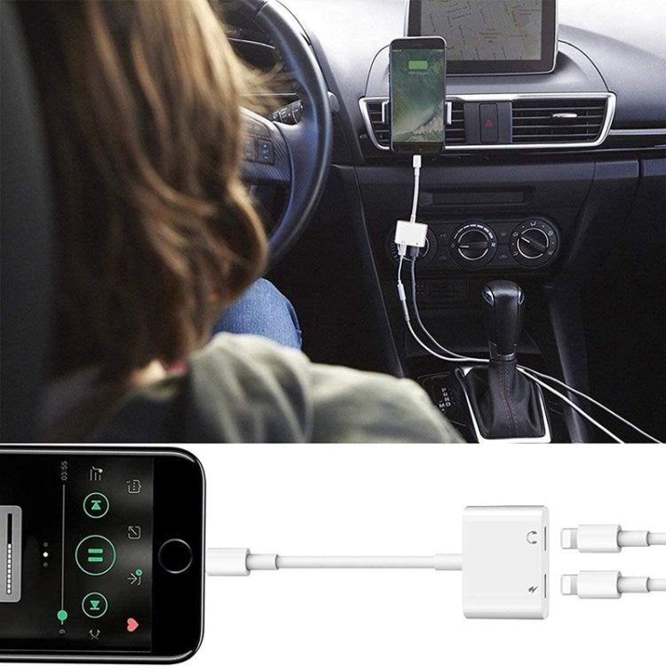 ZS-S1802 2 in 1 8ピンオス to 8ピン充電＋8ピンオーディオメスコネクターイヤホンアダプター、通話＆ワイヤーコントロール対応、全iOSシステム対応