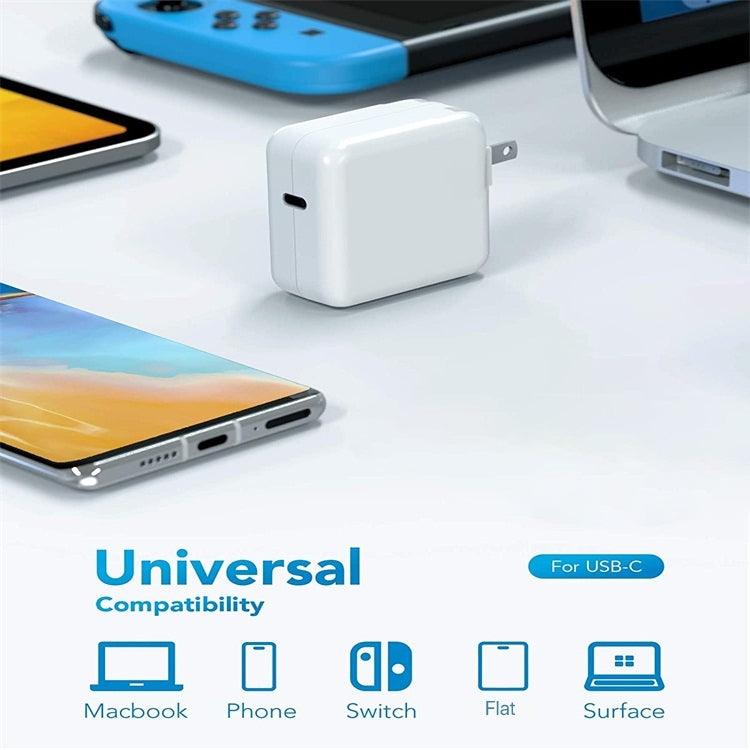30W USB-C / Type-Cノートパソコン用ポータブル電源アダプター 1.8m USB-C / Type-C to USB-C / Type-C充電ケーブル付き、30W USプラグ、30W EUプラグ、30W UKプラグ、30W AUプラグ