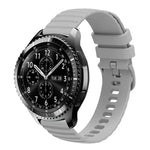 Samsung Galaxy Watch3 45mm、Samsung Galaxy Watch 46mm、Samsung Gear S3 Classic、Samsung Gear S3 Frontier用 22mm ウェービードットパターン ソリッドカラー シリコンウォッチバンド