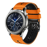 Samsung Galaxy Watch3 45mm、Samsung Galaxy Watch 46mm、Samsung Gear S3 Classic、Samsung Gear S3 Frontier用 22mm パーフォレーテッド ツーカラー シリコンウォッチバンド