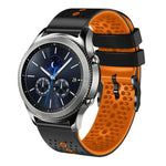 Samsung Galaxy Watch3 45mm、Samsung Galaxy Watch 46mm、Samsung Gear S3 Classic、Samsung Gear S3 Frontier用 22mm パーフォレーテッド ツーカラー シリコンウォッチバンド
