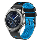 Samsung Galaxy Watch3 45mm、Samsung Galaxy Watch 46mm、Samsung Gear S3 Classic、Samsung Gear S3 Frontier用 22mm パーフォレーテッド ツーカラー シリコンウォッチバンド