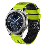 Samsung Galaxy Watch3 45mm、Samsung Galaxy Watch 46mm、Samsung Gear S3 Classic、Samsung Gear S3 Frontier用 22mm パーフォレーテッド ツーカラー シリコンウォッチバンド