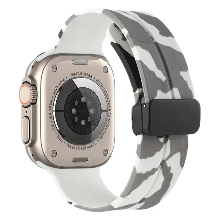 Magnetic Clasp Camouflage Silicone Watch Band, For Apple Watch Ultra 49mm, For Apple Watch Series 8&7 45mm, For Apple Watch Series 8&7 41mm