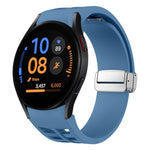 リチャード マグネティック折りたたみシルバーバックルシリコン製時計バンド、Samsung Galaxy Watch FE 40mm用、Samsung Galaxy Watch 5 Pro ゴルフエディション用、Samsung Galaxy Watch 5 ゴルフエディション用