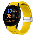 リチャード マグネティック折りたたみシルバーバックルシリコン製時計バンド、Samsung Galaxy Watch FE 40mm用、Samsung Galaxy Watch 5 Pro ゴルフエディション用、Samsung Galaxy Watch 5 ゴルフエディション用