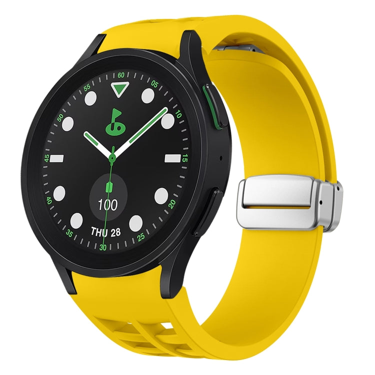 リチャード マグネティック折りたたみシルバーバックルシリコン製時計バンド、Samsung Galaxy Watch FE 40mm用、Samsung Galaxy Watch 5 Pro ゴルフエディション用、Samsung Galaxy Watch 5 ゴルフエディション用