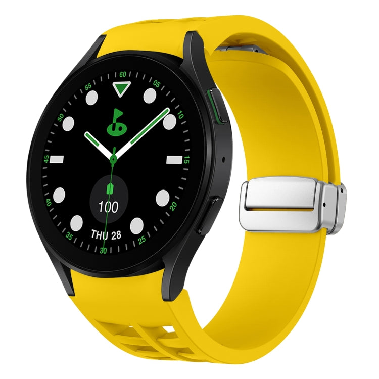 リチャード マグネティック折りたたみシルバーバックルシリコン製時計バンド、Samsung Galaxy Watch FE 40mm用、Samsung Galaxy Watch 5 Pro ゴルフエディション用、Samsung Galaxy Watch 5 ゴルフエディション用