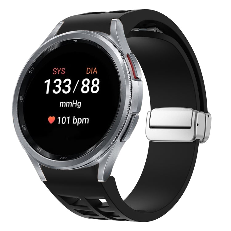 リチャード マグネティック折りたたみシルバーバックルシリコン製時計バンド、Samsung Galaxy Watch 5 Pro 45mm用、Samsung Galaxy Watch 7 40 / 44mm用、Samsung Galaxy Watch 6 Classic 43 / 47mm用