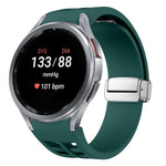 リチャード マグネティック折りたたみシルバーバックルシリコン製時計バンド、Samsung Galaxy Watch 5 Pro 45mm用、Samsung Galaxy Watch 7 40 / 44mm用、Samsung Galaxy Watch 6 Classic 43 / 47mm用