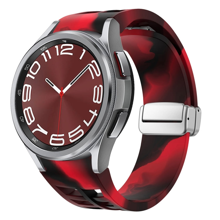 リチャード マグネティック折りたたみシルバーバックルシリコン製時計バンド、Samsung Galaxy Watch 5 Pro 45mm用、Samsung Galaxy Watch 7 40 / 44mm用、Samsung Galaxy Watch 6 Classic 43 / 47mm用