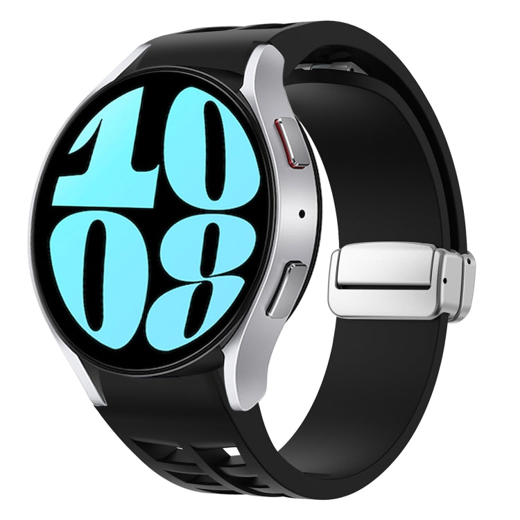 リチャード マグネティック折りたたみシルバーバックルシリコン製時計バンド、Samsung Galaxy Watch 6 40 / 44mm用、Samsung Galaxy Watch 5 40 / 44mm用、Samsung Galaxy Watch 4 40 / 44mm用