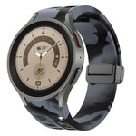 リチャードマグネティック折りたたみブラックバックルシリコンウォッチバンド、Samsung Galaxy Watch 5 40 / 44mm用、Samsung Galaxy Watch 5 Pro 45mm用、Samsung Galaxy Watch 4 40 / 44mm用
