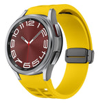 リチャードマグネティック折りたたみブラックバックルシリコンウォッチバンド、Samsung Galaxy Watch FE 40mm用、Samsung Galaxy Watch 7 40 / 44mm用、Samsung Galaxy Watch 6 クラシック 43 / 47mm用