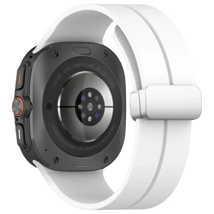 Samsung Galaxy Watch Ultra 47mm / Ultra 2025 用 グルーブマグネティック折りたたみシルバーバックルシリコンウォッチバンド