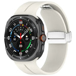 Samsung Galaxy Watch Ultra 47mm / Ultra 2025 用 グルーブマグネティック折りたたみシルバーバックルシリコンウォッチバンド