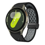 ツートンマグネット折りたたみブラックバックルシリコンウォッチバンド、Samsung Galaxy Watch 7 40 / 44mm用、Samsung Galaxy Watch 5 40 / 44mm用、Samsung Galaxy Watch 4 40 / 44mm用、Samsung Galaxy Watch 4 Classic 42 / 46mm用