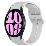 ウェービーグレインステッチ入りクイックリリースシリコン製時計バンド、Samsung Galaxy Watch 6 44mm用、Samsung Galaxy Watch 6 40mm用、Samsung Galaxy Watch 6 Classic 43mm用、Samsung Galaxy Watch 5 Pro ゴルフエディション用