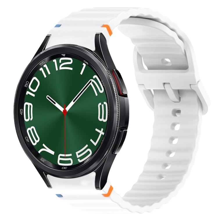 ウェービーグレインステッチ入りクイックリリースシリコン製時計バンド、Samsung Galaxy Watch 6 44mm用、Samsung Galaxy Watch 6 40mm用、Samsung Galaxy Watch 6 Classic 43mm用、Samsung Galaxy Watch 5 Pro ゴルフエディション用