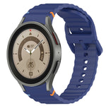 ウェービーグレインステッチ入りクイックリリースシリコン製時計バンド、Samsung Galaxy Watch 5 ゴルフエディション用、Samsung Galaxy Watch 5 44mm用、Samsung Galaxy Watch 5 Pro 45mm用、Samsung Galaxy Watch 5 40mm用