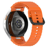 波状グレインステッチブラックバックルシリコンウォッチバンド、Samsung Galaxy Watch 5 40 / 44mm用、Samsung Galaxy Watch 5 Pro用、Samsung Galaxy Watch 4 40 / 44mm用、Samsung Galaxy Watch 4 Classic 42 / 46mm用