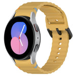 波状グレインステッチブラックバックルシリコンウォッチバンド、Samsung Galaxy Watch 5 40 / 44mm用、Samsung Galaxy Watch 5 Pro用、Samsung Galaxy Watch 4 40 / 44mm用、Samsung Galaxy Watch 4 Classic 42 / 46mm用