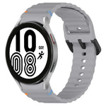 波状グレインステッチブラックバックルシリコンウォッチバンド、Samsung Galaxy Watch 5 40 / 44mm用、Samsung Galaxy Watch 5 Pro用、Samsung Galaxy Watch 4 40 / 44mm用、Samsung Galaxy Watch 4 Classic 42 / 46mm用