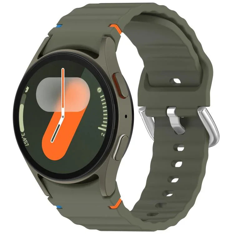 波状模様ステッチ入りシルバーバックルシリコン時計バンド、Samsung Galaxy Watch 7 40 / 44mm用
