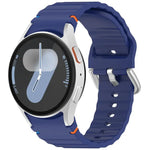 波状模様ステッチ入りシルバーバックルシリコン時計バンド、Samsung Galaxy Watch 7 40 / 44mm用