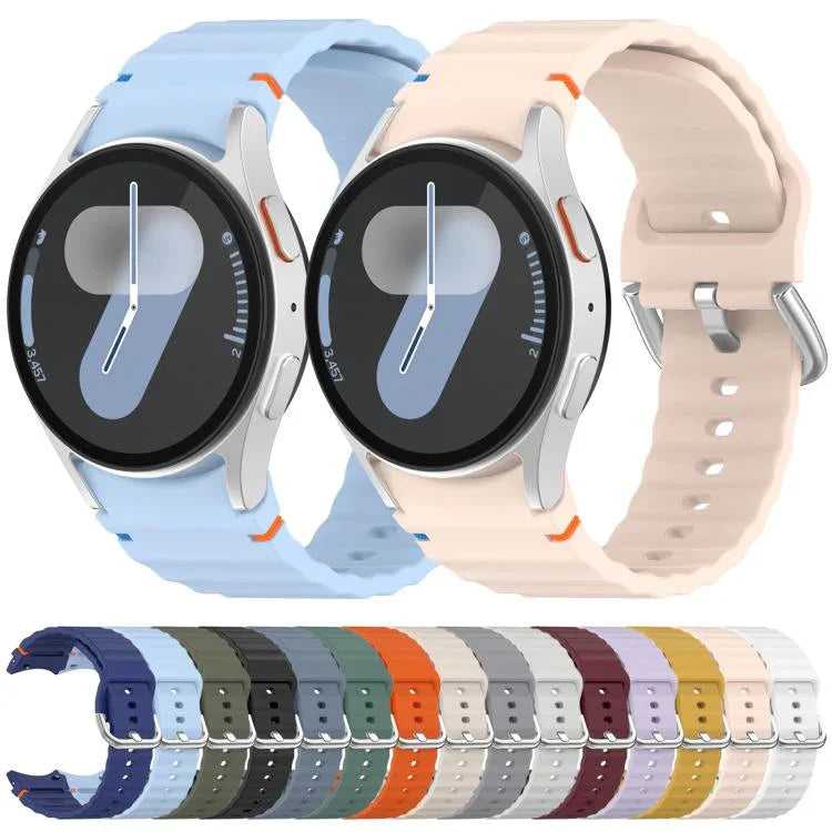 波状模様ステッチ入りシルバーバックルシリコン時計バンド、Samsung Galaxy Watch 7 40 / 44mm用