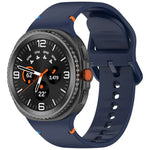 Samsung Galaxy Watch8 / Watch8 Classic 縫い目入り単色シリコンウォッチバンド、S、M