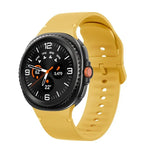 Samsung Galaxy Watch8 / Watch8 Classic用 無地ステッチ入りシリコンウォッチバンド、S、M