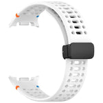 マグネットブラックバックル 通気性ステッチ入りシリコンウォッチバンド、Samsung Galaxy Watch8 / Watch8 Classic用