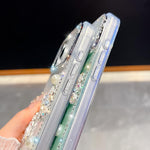 ダイヤモンドグリッターパールバタフライ四隅衝撃吸収フォンケース、iPhone 13用
