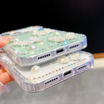 ダイヤモンドグリッターパールバタフライ四隅衝撃吸収フォンケース、iPhone 13用
