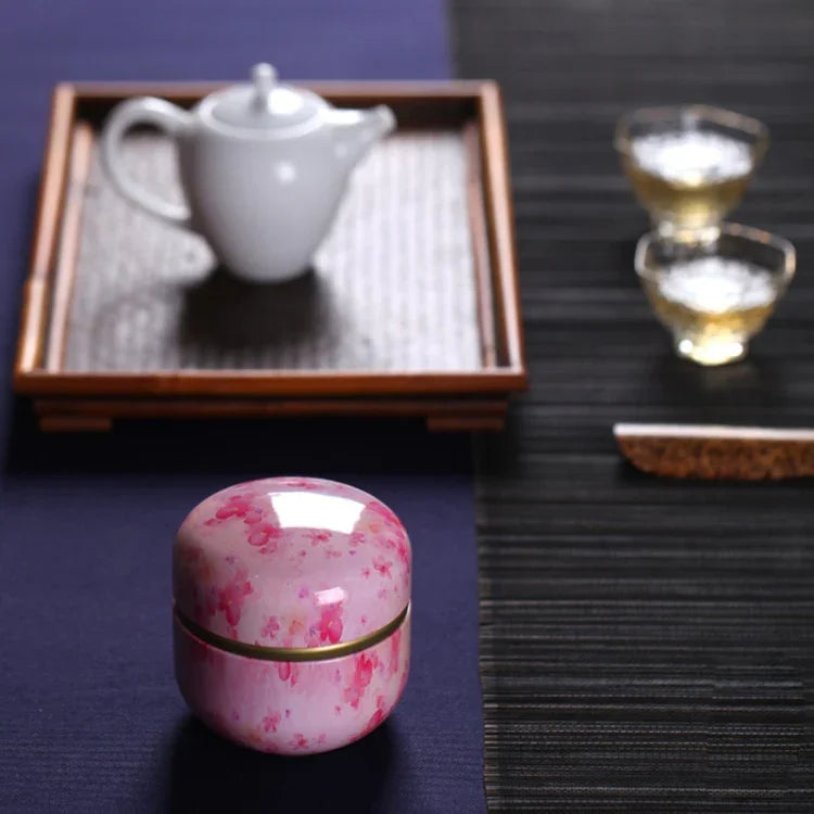 HOOMINティーボックスティージャーストレージホルダーティーキャディ抹茶容器ミニコーヒーパウダーオーガナイザー缶多機能丸型メタル、チェリー色、モシャンブロッサム