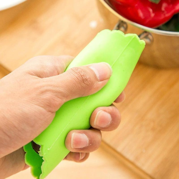 2個セット キッチン用ニンニクプレス ニンニクピーラー 手を傷つけないシリコン製ニンニクピーラー グリーン、レッド、ブルー
