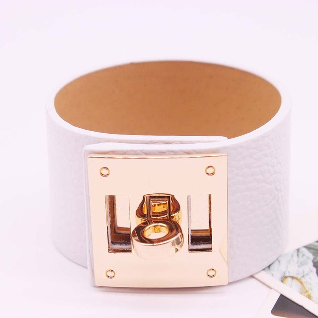 パンクワイドレザーブレスレット女性用カフブレスレット、1、2、5、6